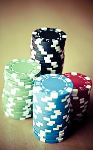 Why Playing at Online Casinos is Better than Playing at Land-based Casinos