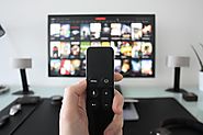 How to Voice Control Your TV without Expensive Gadgets - Peel Smart Remote App