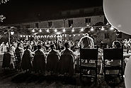 Book Umbria Wedding Photographer online