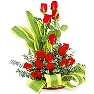 Online Flower Delivery in Noida | Send Flowers to Noida - OyeGifts