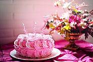 Cakes and Flowers - Combination of a Perfect Gift