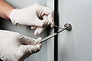 HOW EMERGENCY LOCKSMITH IN ROSEVILLE WILL HELP YOU OUT IN TOUGH SITUATIONS?
