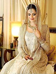 15 Stunning Bunto Kazmi Bridal Dresses | Blog Mandi