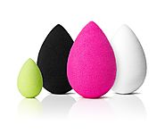 Which beautyblender® is for you? All of them! – beautyblender© Ireland