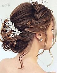 Get the Best Hairstyle with a Professional Hair Wedding Team