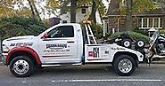 Things to consider to choose a reputed tow truck service provider