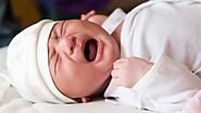 Trẻ sơ sinh khó ngủ – Nguyên nhân và hậu quả | Soki tium