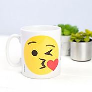Kiss Emoji Mug Online