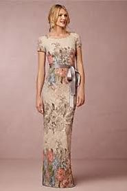 Elegant maxi dresses and gowns