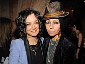 Sara Gilbert Marries Linda Perry