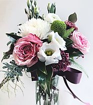 Berries & Cream Vase arrangement – Floret Boutique