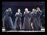 Madonna - 15. Holiday (The Girlie Show - Live Down Under)