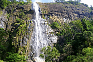 Diyaluma Falls