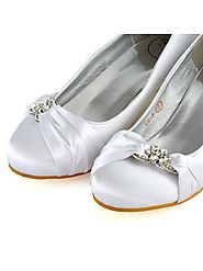 PEARLY WHITE BALLERINA PUMP SHOES