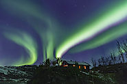 NORTHERN LIGHTS IN THE LOFOTEN ISLANDS – THE BEST TIMES AND PLACES TO SEE AURORA.
