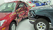 How to Proceed After an Auto Accident in a Legal Manner?