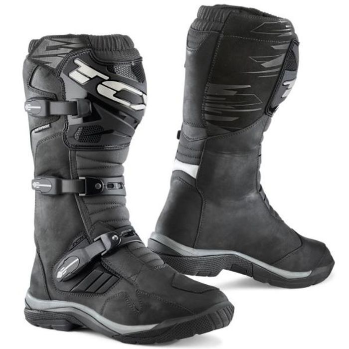 Buy Motorcycle Riding Boots Online in India | A Listly List