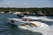 Tips in Driving a Power Boat - Elling Wirum