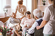 What Are the Benefits of Assisted Living?