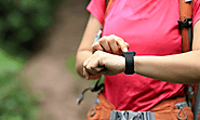 Should One Use A Smartwatch While Traveling?