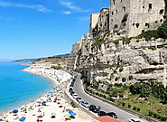 Calabria extraordinaria: Tropea "la perla del Tirreno" y las Costa de los dioses.