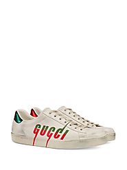 Gucci House’s classic low-top shoes