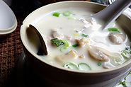 Tom Kha Kai (Chicken in Coconut Soup)