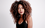 5 Mistakes Curly-Haired Girls Should Always Avoid