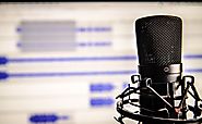 Qué micrófono elegir para grabar podcast: las recomendaciones de los mejores podcasters