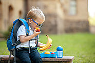 Encouraging Toddlers to Develop Healthy Eating Habits