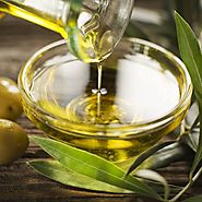 How to Make Olive Oil: The Difference Between Blended and Mixed Olive Oil