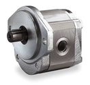 What are the advantages and disadvantages of using gear pumps?