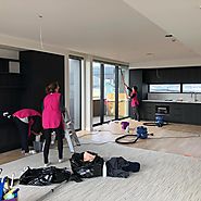 Who does Builders & Spring Cleaning In Christchurch.