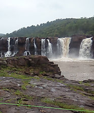 Gira Waterfall near saputara full information in hindi - travellgroup