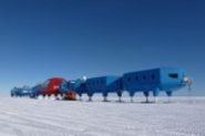 Halley VI: The World's First Modular Research Station in Antarctica Can Climb Through Snow | Inhabitat - Sustainable ...