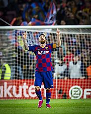 FOOTBALL: Barcelona vs Sevilla. Messi, Suarez help Barcelona beat Sevilla winning big at home. - BEST TRENDING SPORTS...
