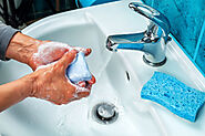 Maintaining Proper Hygiene with Home Care
