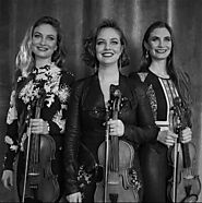 The Quebe Sisters Bring Western Swing into a New Era - No Depression