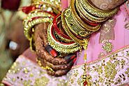 Tips To Select Matching Jewelry For Pink Saree! - RefiendInfo