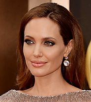 Angelina Jolie Without Makeup - Top 10 Pictures