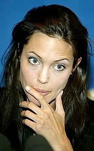Angelina Jolie Without Makeup - Celeb Without Makeup