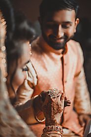 Wedding Photography Poses for Couples To Give a Perfect Touch to Their Wedding Album - Shubhbaraat