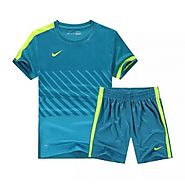 Looking for a Custom Soccer Jersey? Find Here What Can Be The Best Place For Your Jersey Shopping