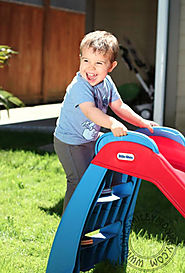 Best Outdoor Toys for Toddlers 2015