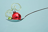 ORNAMENT ON A SPOON
