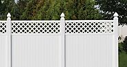 Tranh luận: Nên làm hàng rào gỗ nhựa hay hàng rào kim loại?