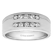Buy a diamond Engagement Ring in Englewood Cliffs, NJ