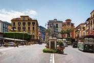 Piazza Tasso - Wikipedia, the free encyclopedia