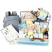 Personalized Baby Gifts Or New Born Hampers, What To pick?
