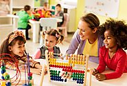 Four Characteristics on Montessori Teachers